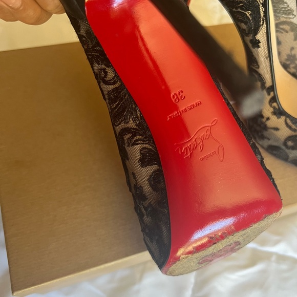 AUTHENTIC CHRISTIAN LOUBOUTIN!! - Picture 6 of 7